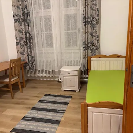 City Apartment *