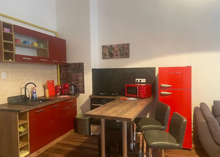 1 Apartment